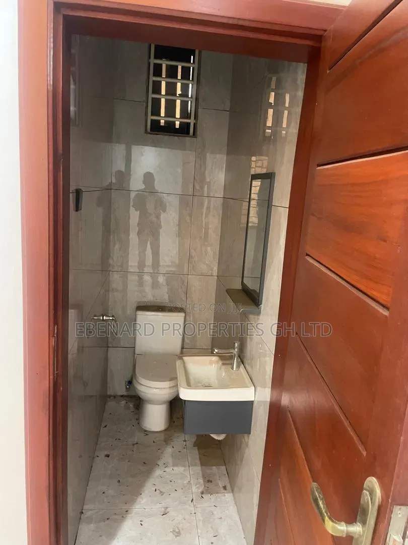 4bdrm House in Ebenard Properties, Lashibi for rent