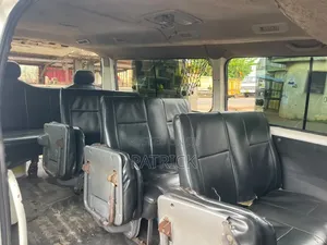 Nissan Caravan (Urvan) 2012 White