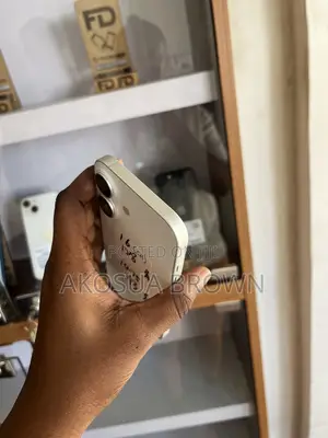 Apple iPhone 16 128 GB White