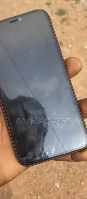 Apple iPhone 11 64 GB Black