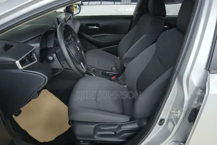 Toyota Corolla 2022 White