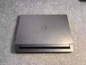 Laptop Dell G15 5530 16GB Intel Core i7 SSD 1T