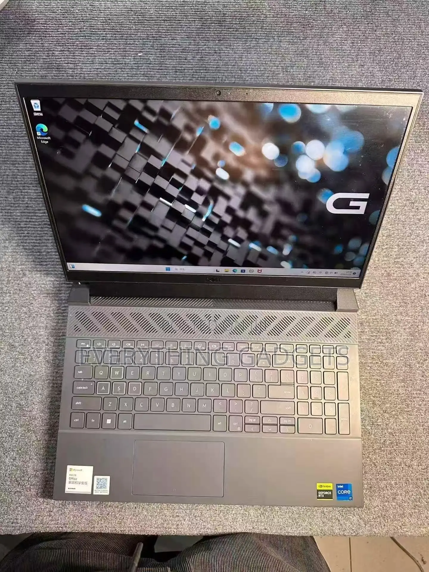 Laptop Dell G15 5530 16GB Intel Core i7 SSD 1T
