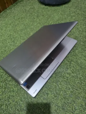 Laptop Toshiba Satellite P50T 8GB Intel Core i5 HDD 500GB