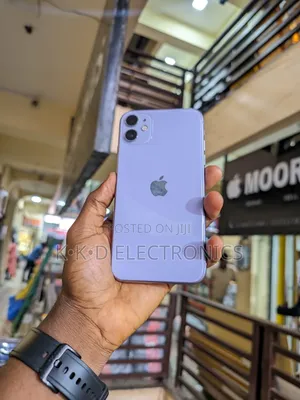Apple iPhone 11 128 GB Purple