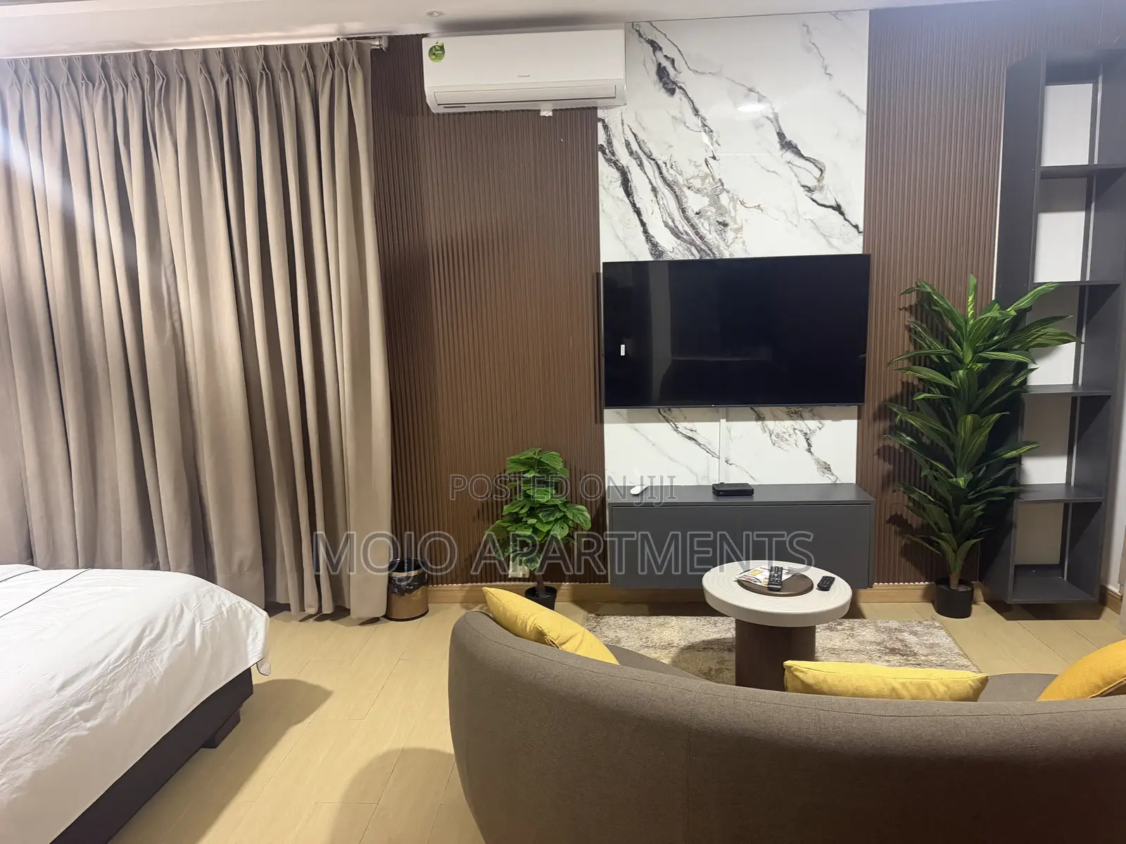 Furnished Studio Apartment in Mojo Apartments, Community 25 for rent