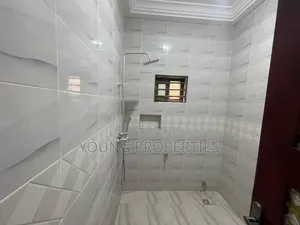 2bdrm Apartment in Ablekuma, Manhean for rent