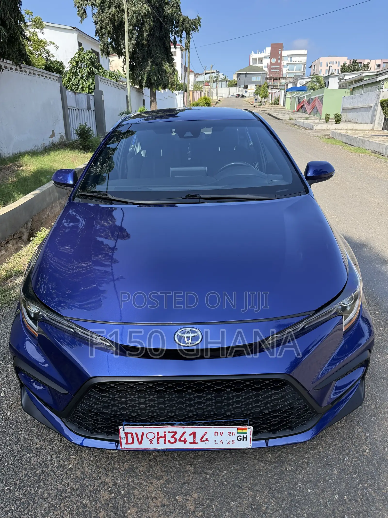 Toyota Corolla SE 2020 Blue