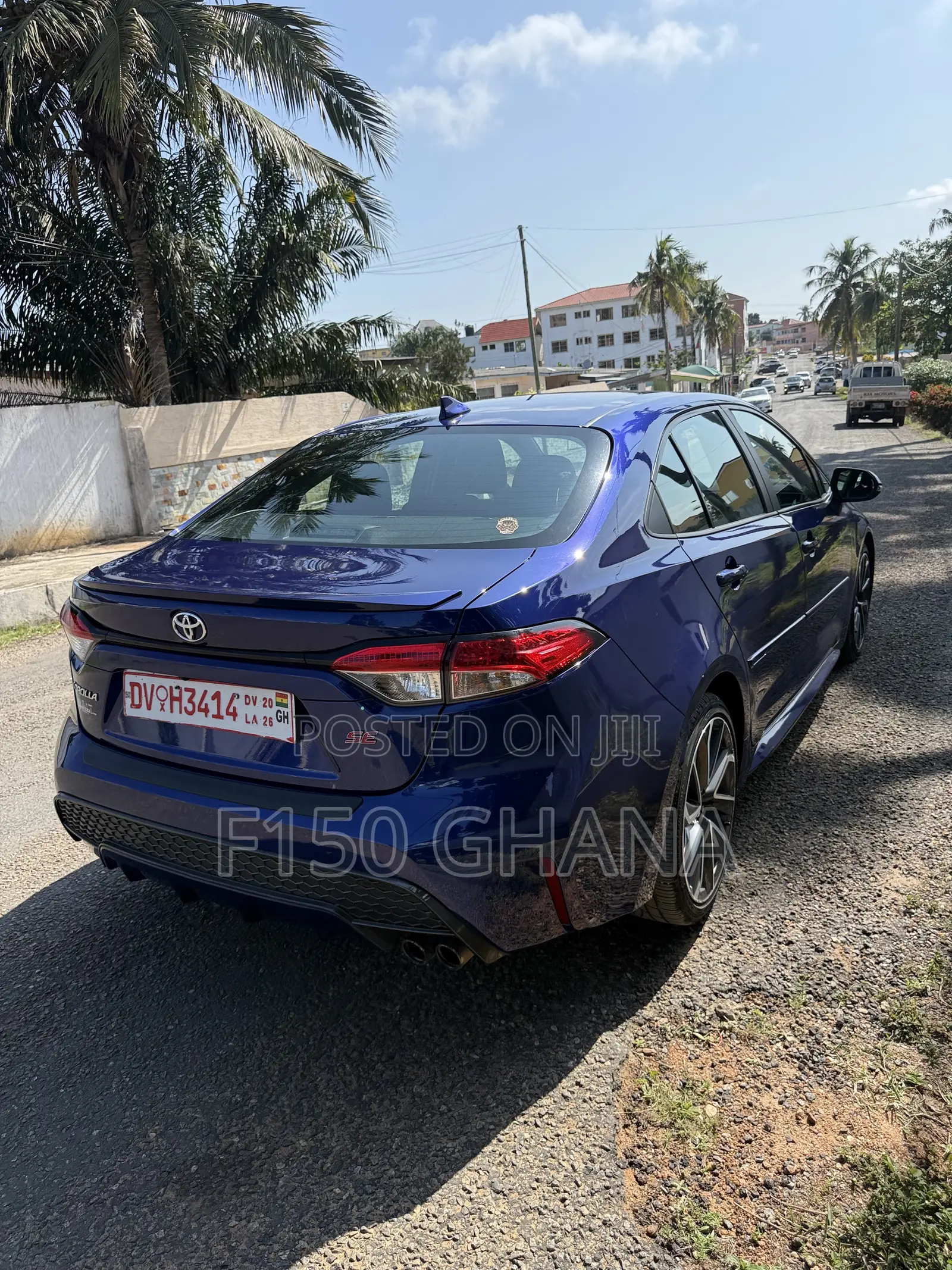 Toyota Corolla SE 2020 Blue