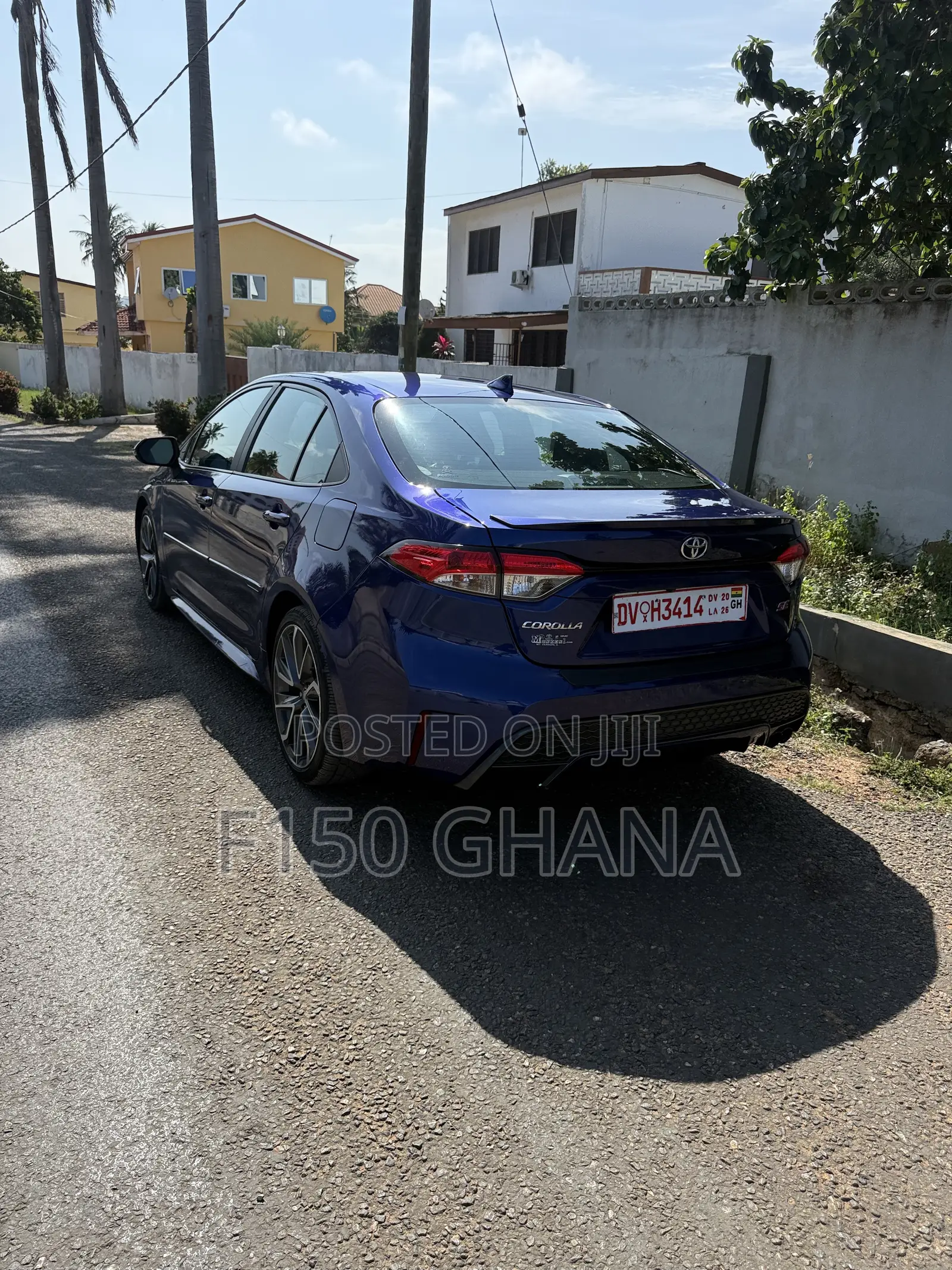 Toyota Corolla SE 2020 Blue