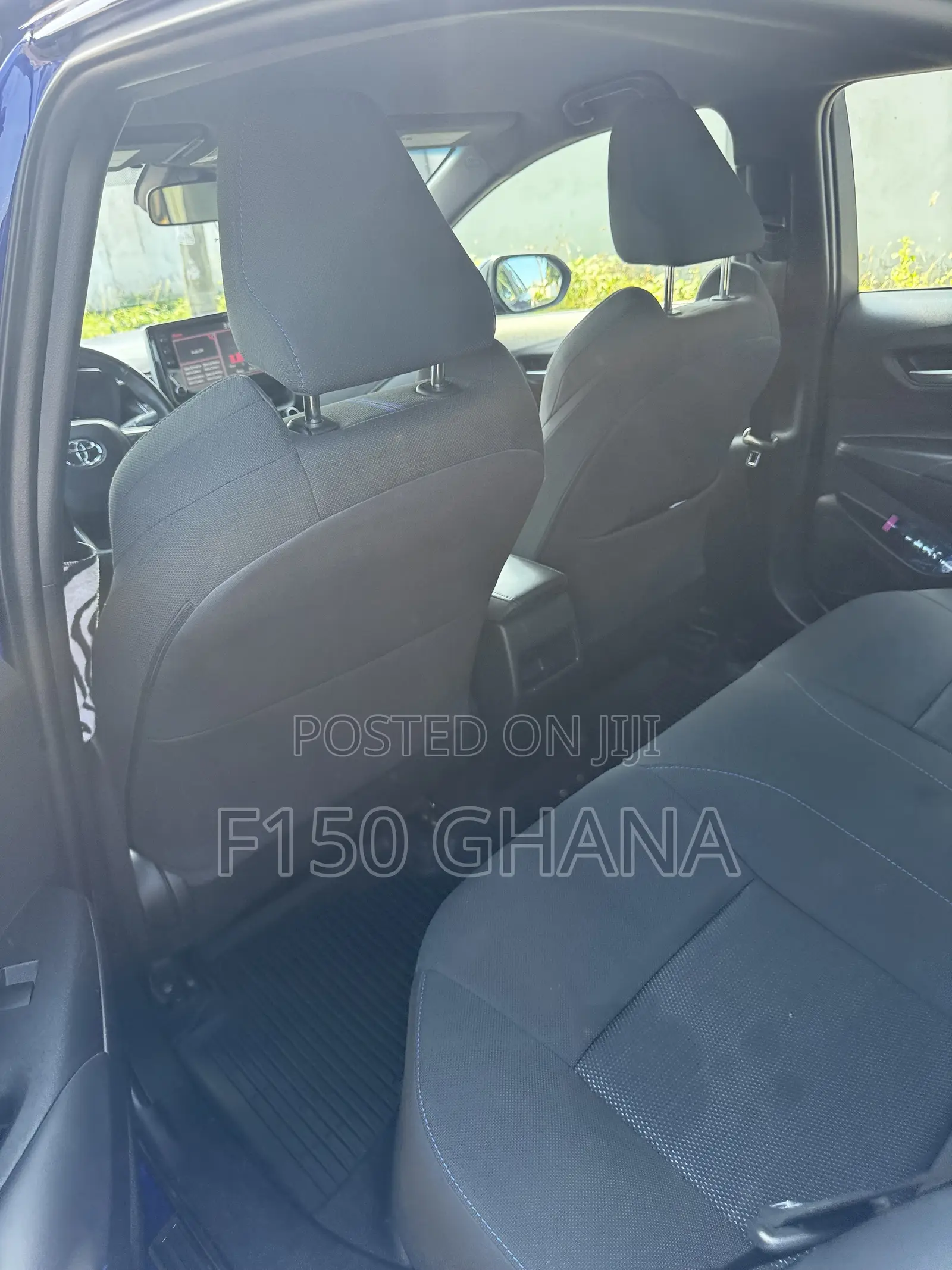 Toyota Corolla SE 2020 Blue