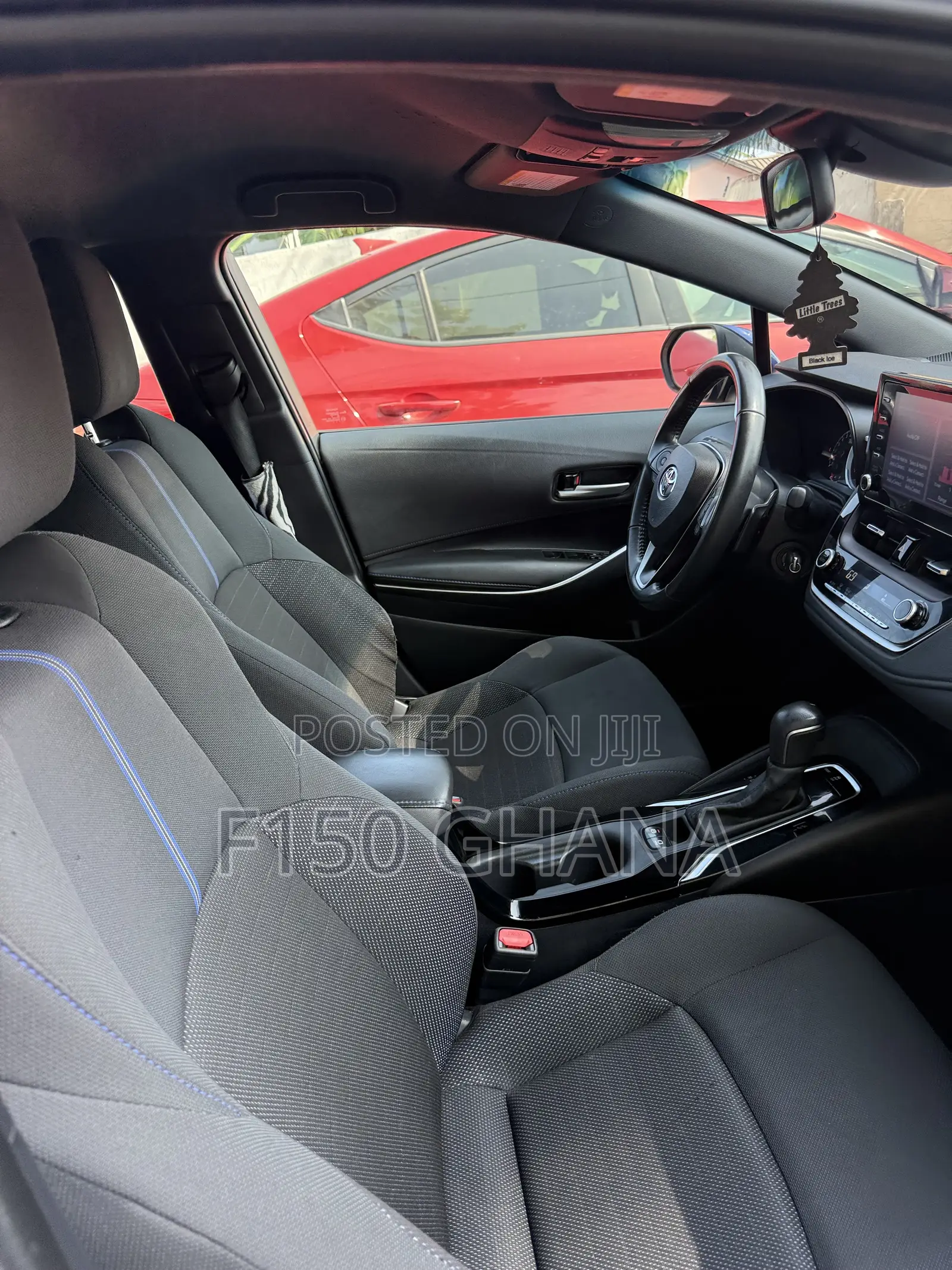 Toyota Corolla SE 2020 Blue