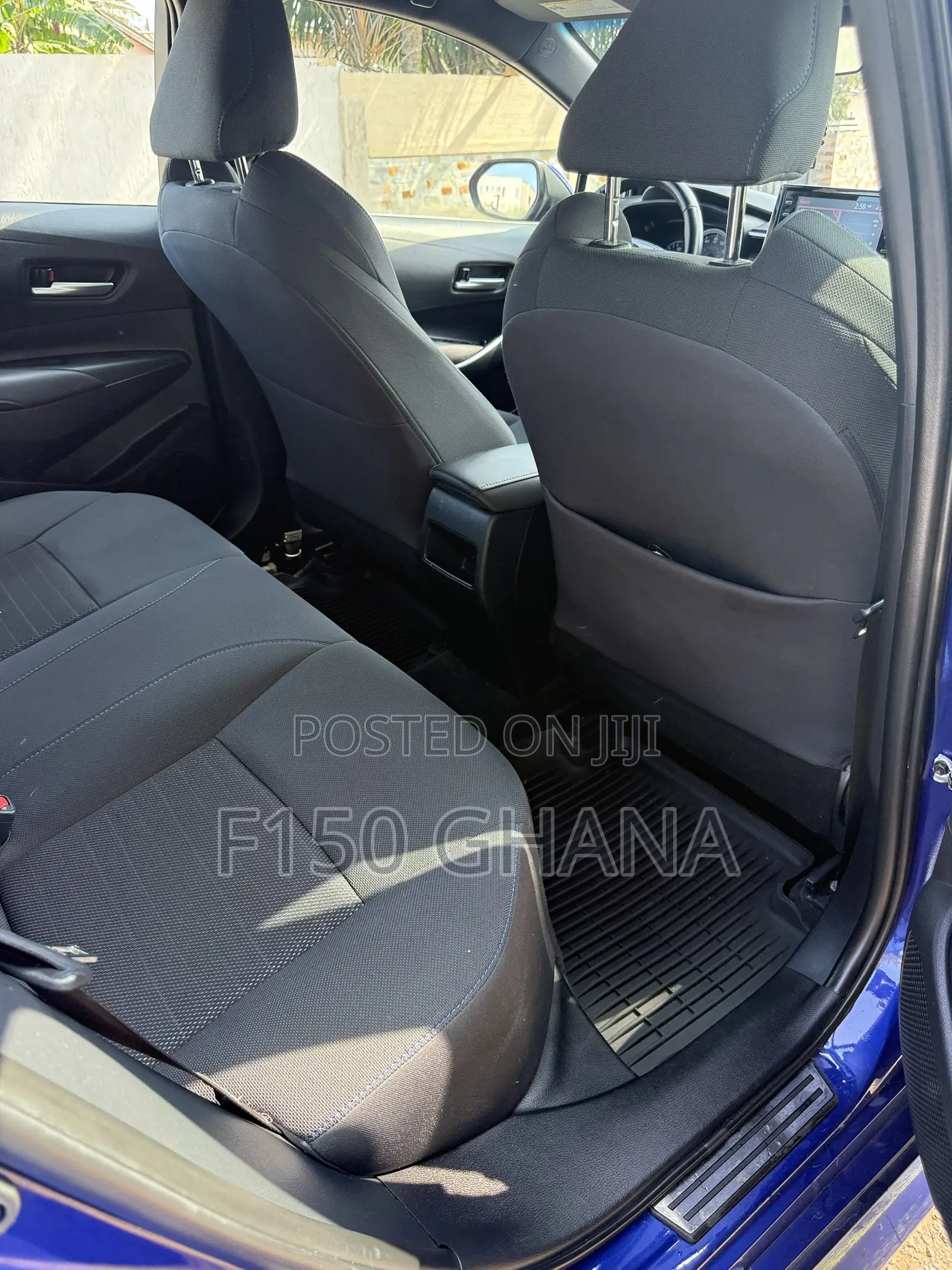 Toyota Corolla SE 2020 Blue