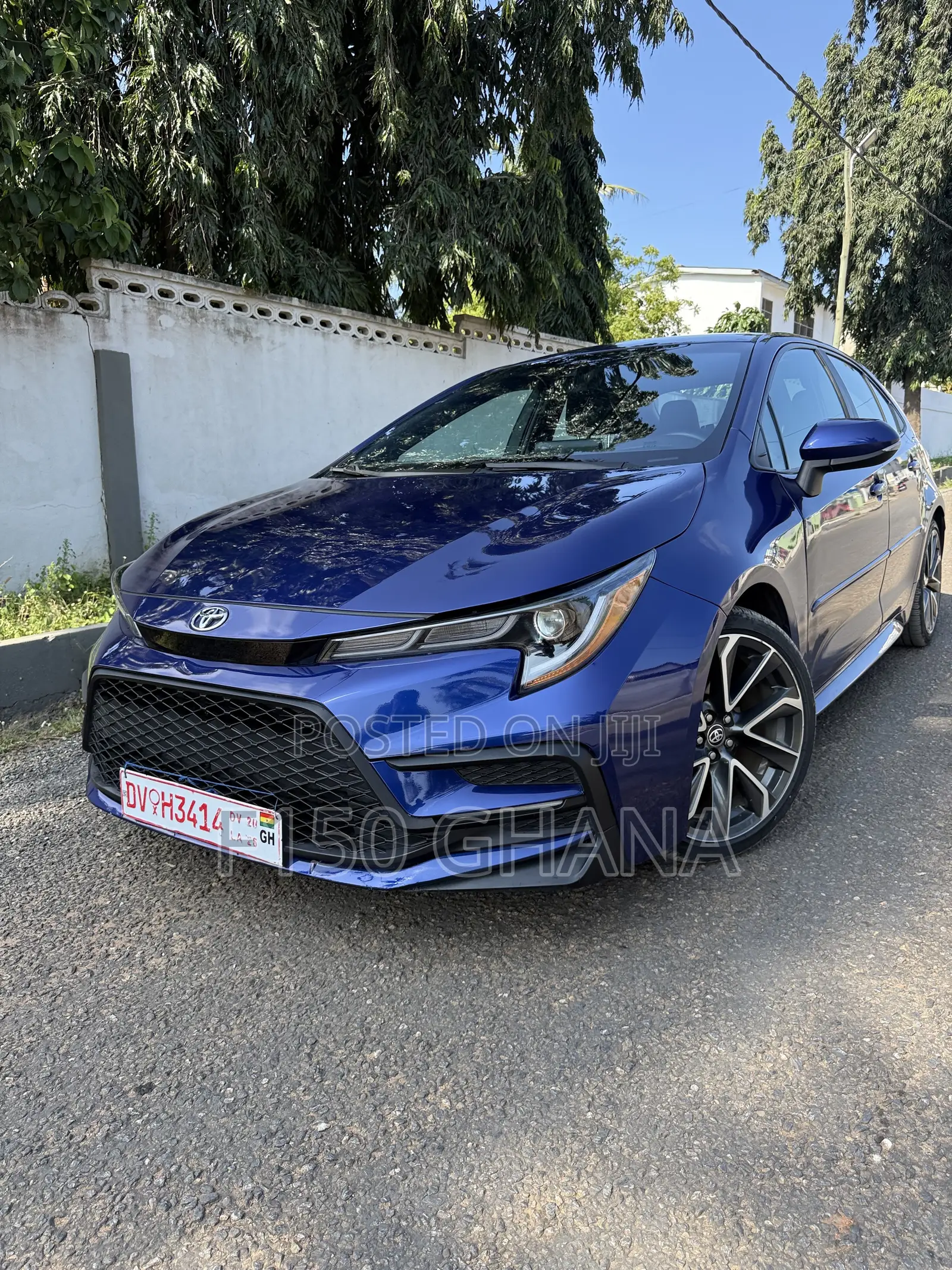 Toyota Corolla SE 2020 Blue