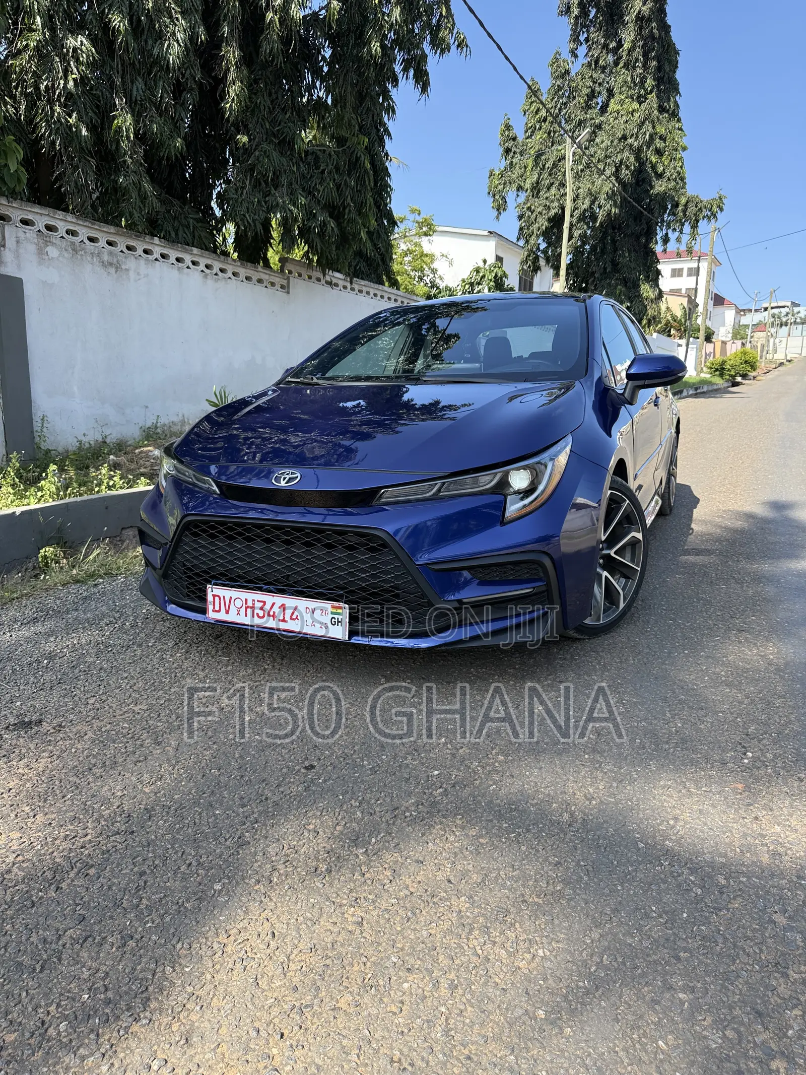 Toyota Corolla SE 2020 Blue