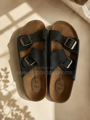 Original Birkenstock Arizona Sandals – Size 44
