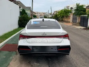 Hyundai Avante 2024 White