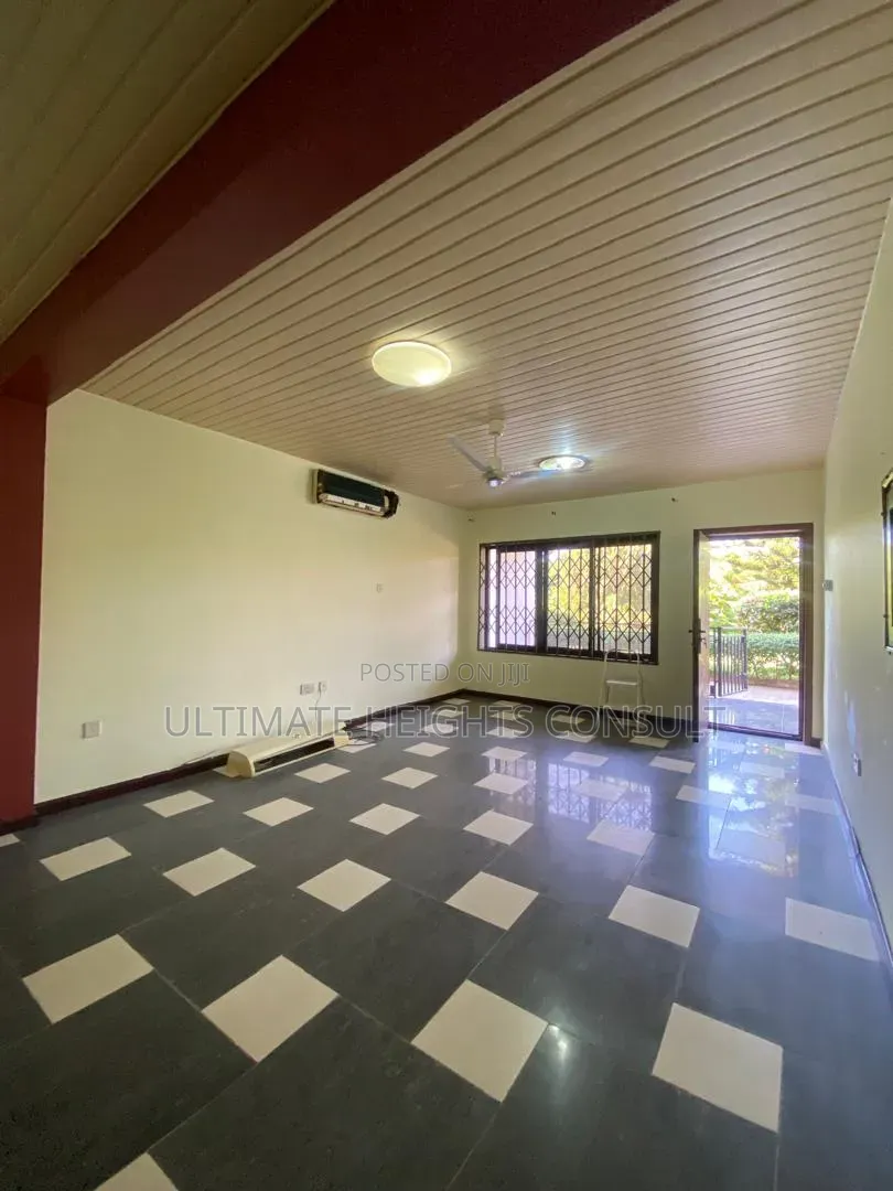 2bdrm Apartment in Nyamekye, Nyanmekye for rent