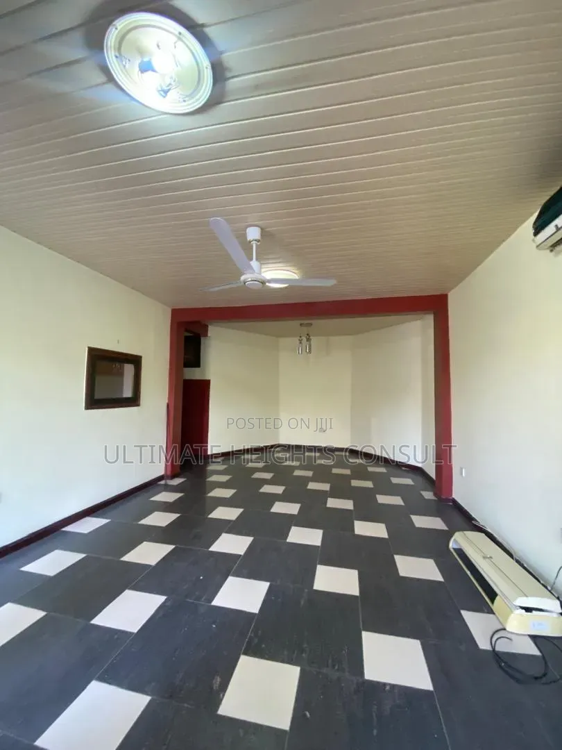 2bdrm Apartment in Nyamekye, Nyanmekye for rent