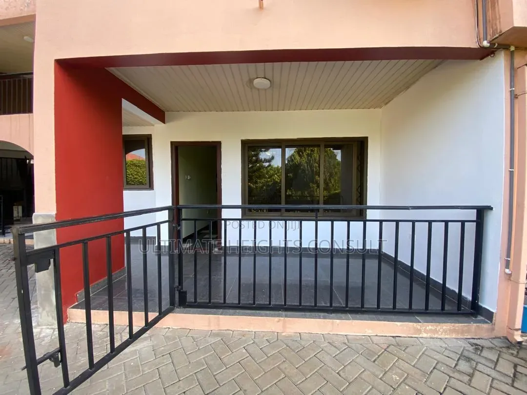 2bdrm Apartment in Nyamekye, Nyanmekye for rent