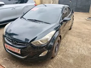 Hyundai Avante 2014 Black