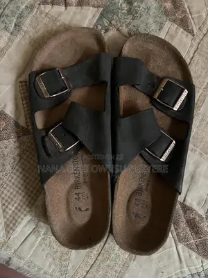 Original Birkenstock Arizona Sandals – Size 44