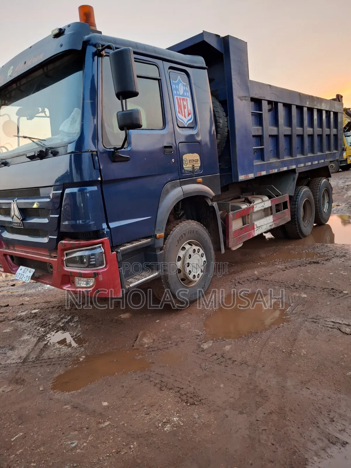 Sinotruk 2019 Blue