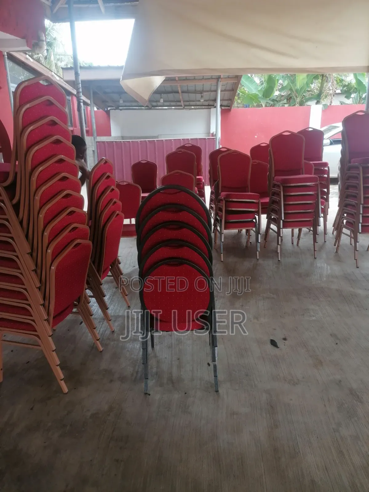 Bulk Sale - Banquet Chaira
