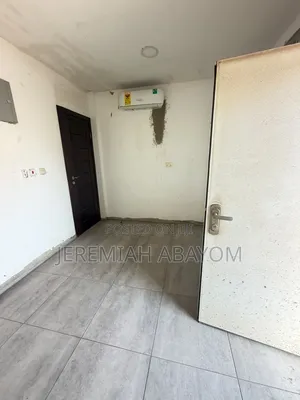 4bdrm House in Apex, Baatsona Total for sale