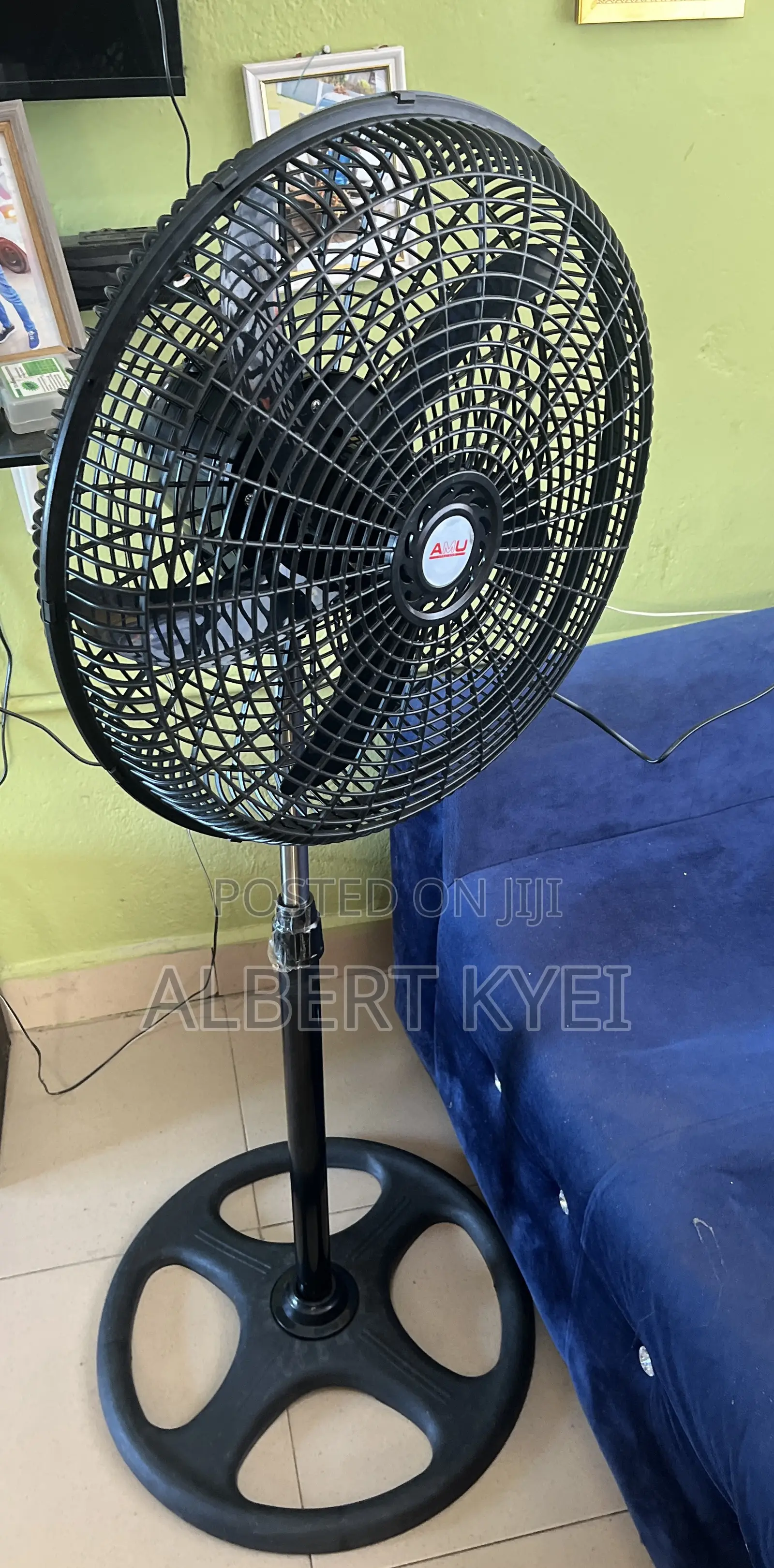 Standing Fan 18’’