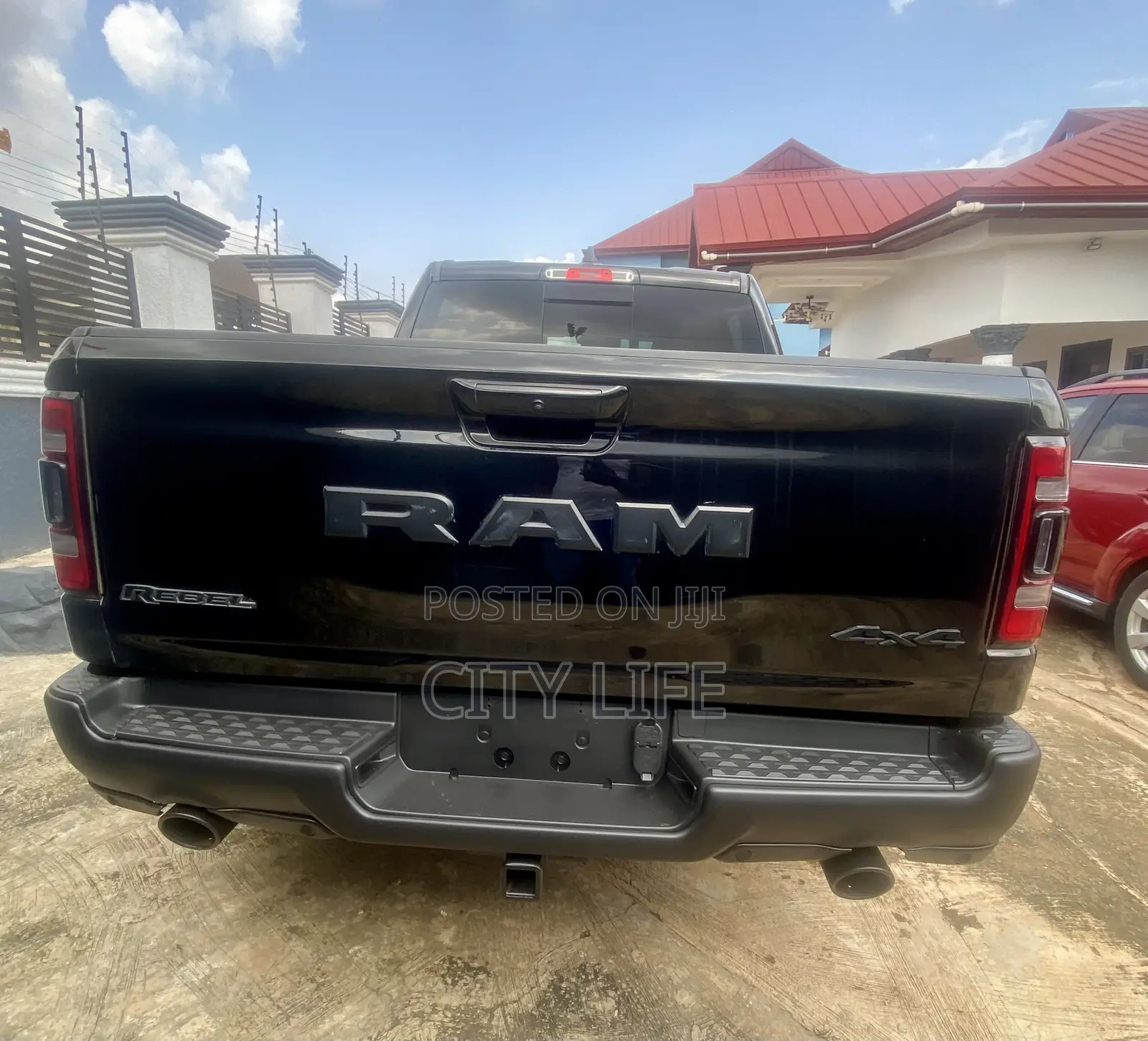 RAM 1500 2020 Black