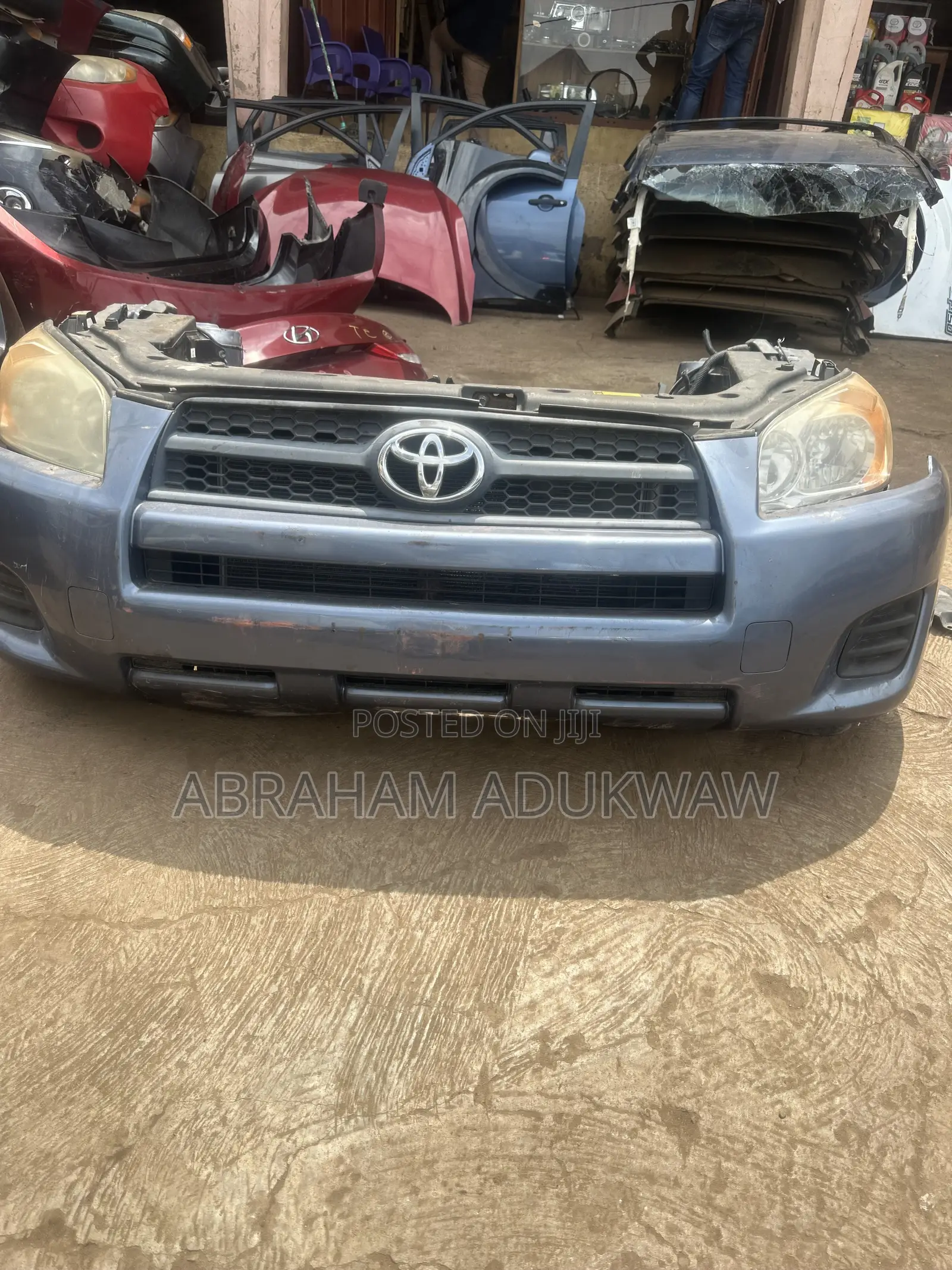 Toyota RAV4 2012 Front Cut