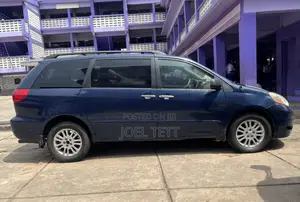 Toyota Sienna LE AWD 2008 Blue