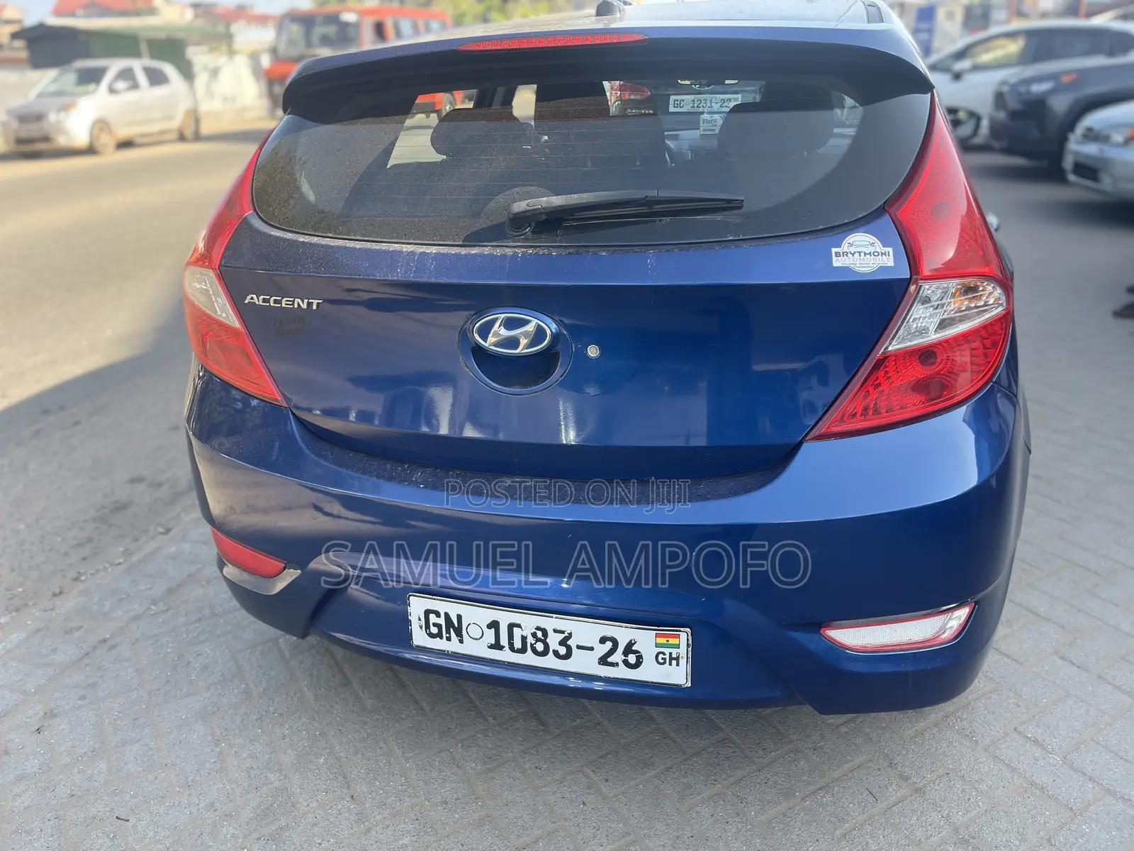 Hyundai Accent SE Hatchback 2016 Blue