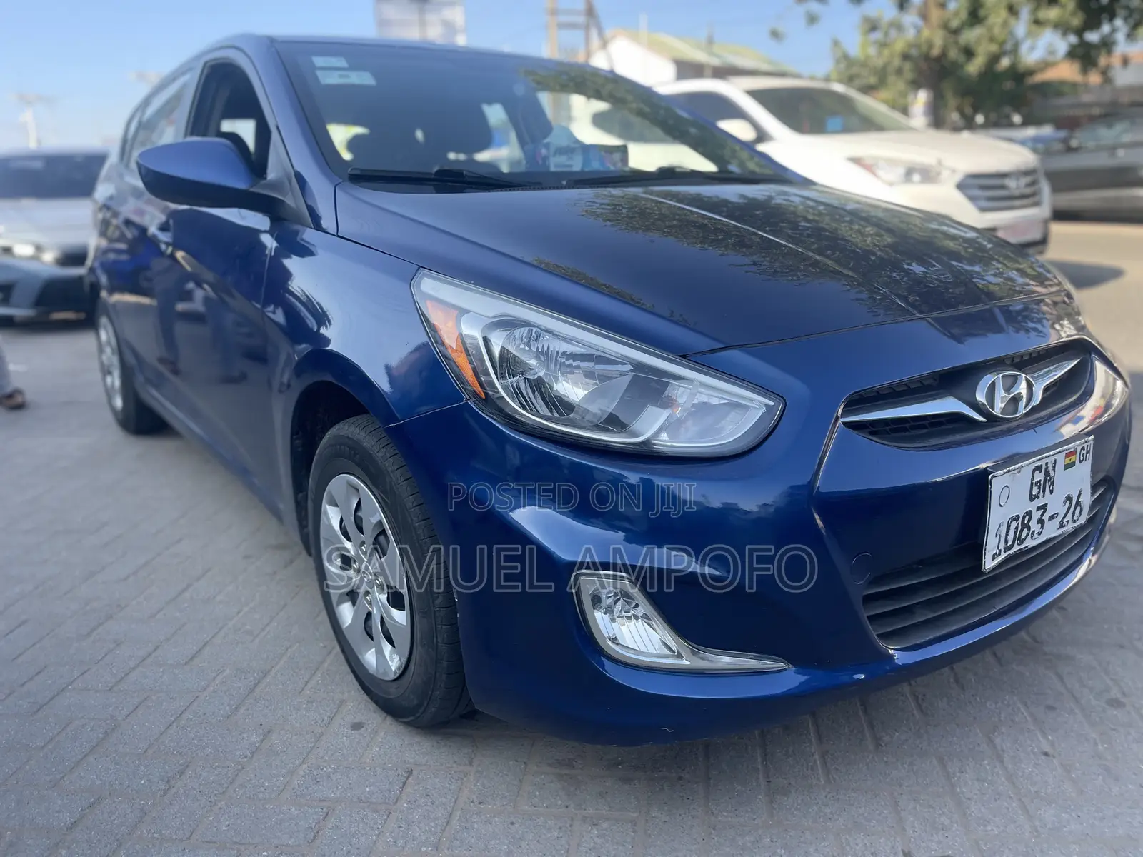Hyundai Accent SE Hatchback 2016 Blue