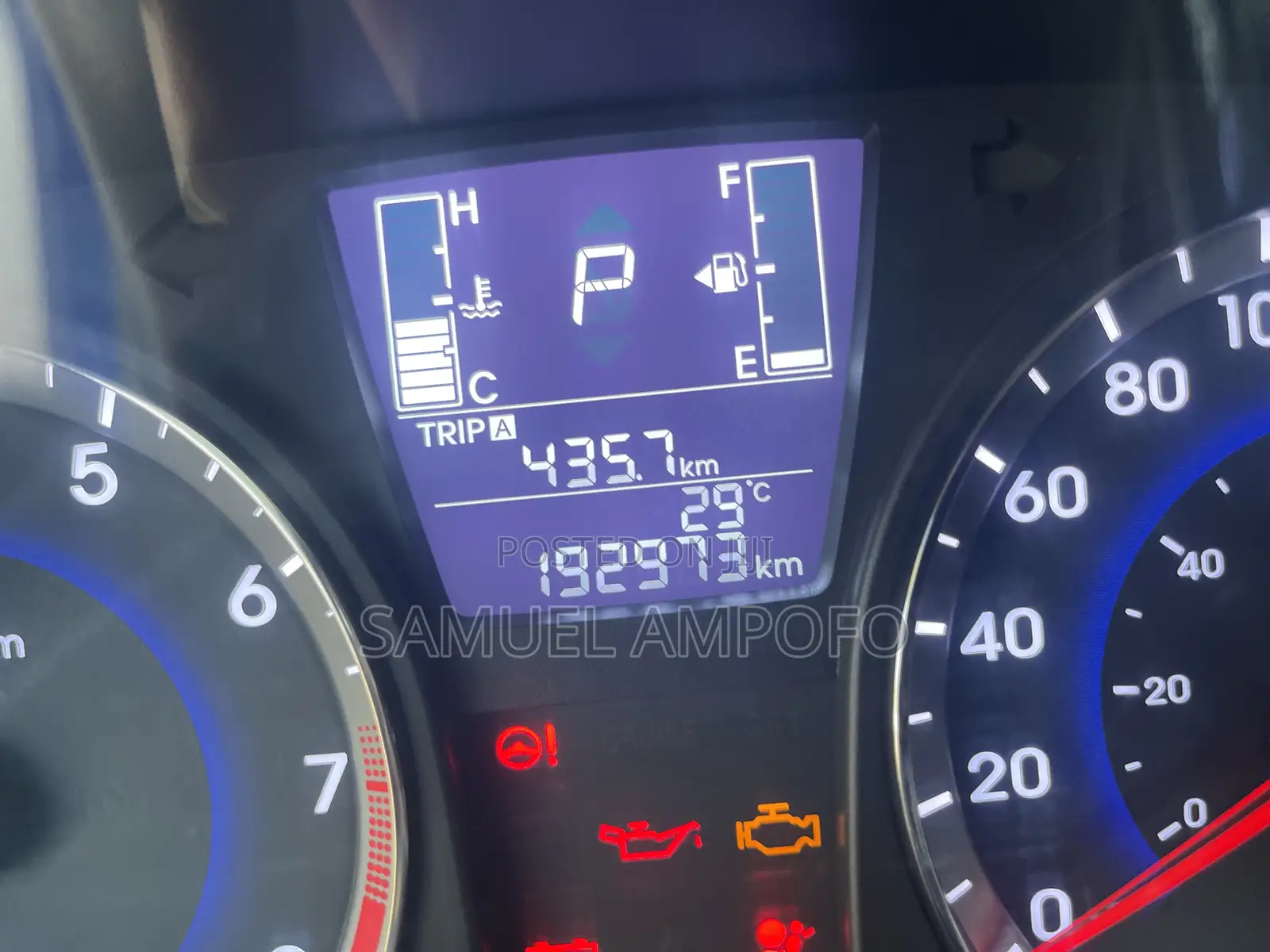 Hyundai Accent SE Hatchback 2016 Blue