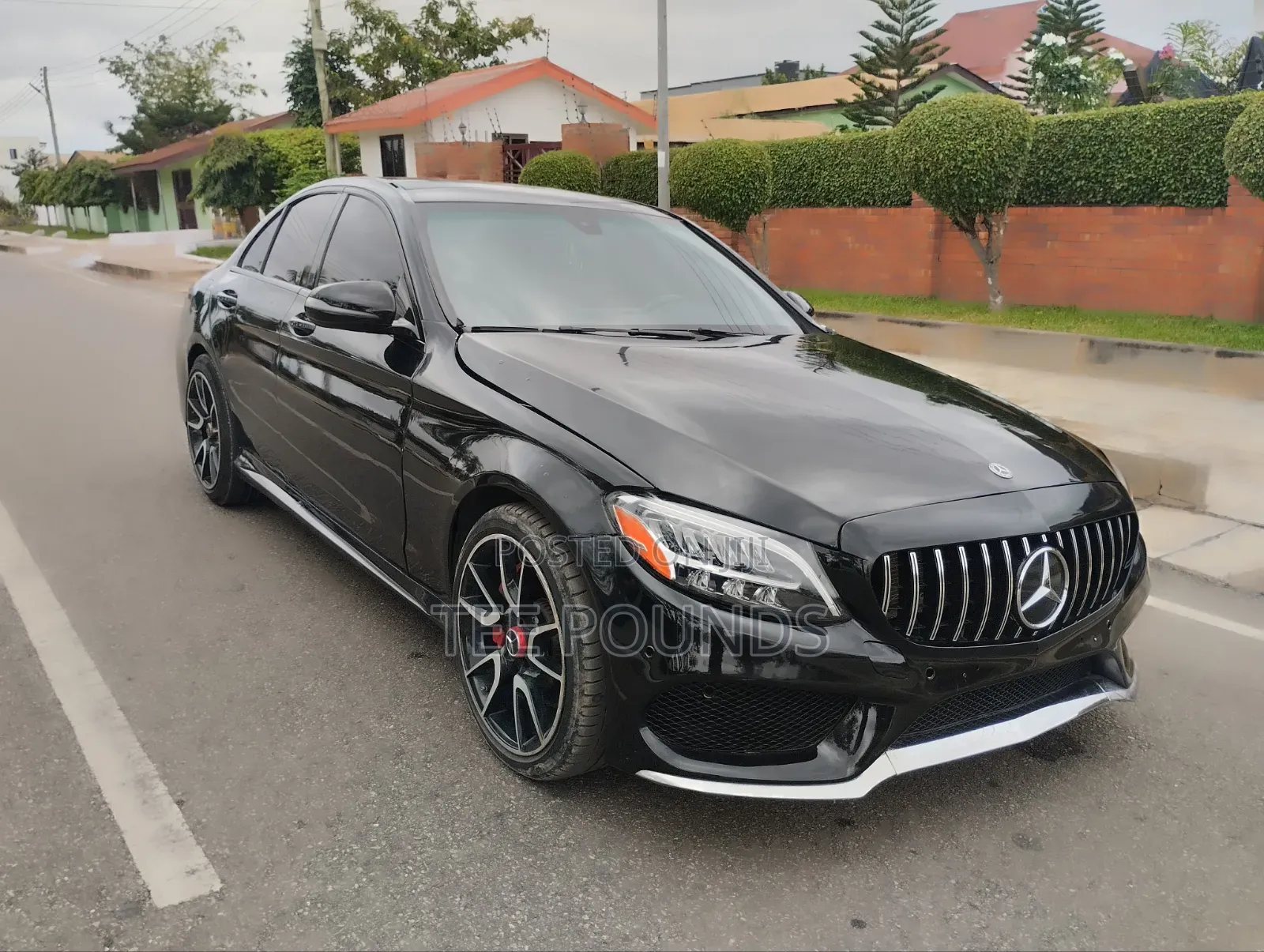 Mercedes-Benz C300 2020 Black