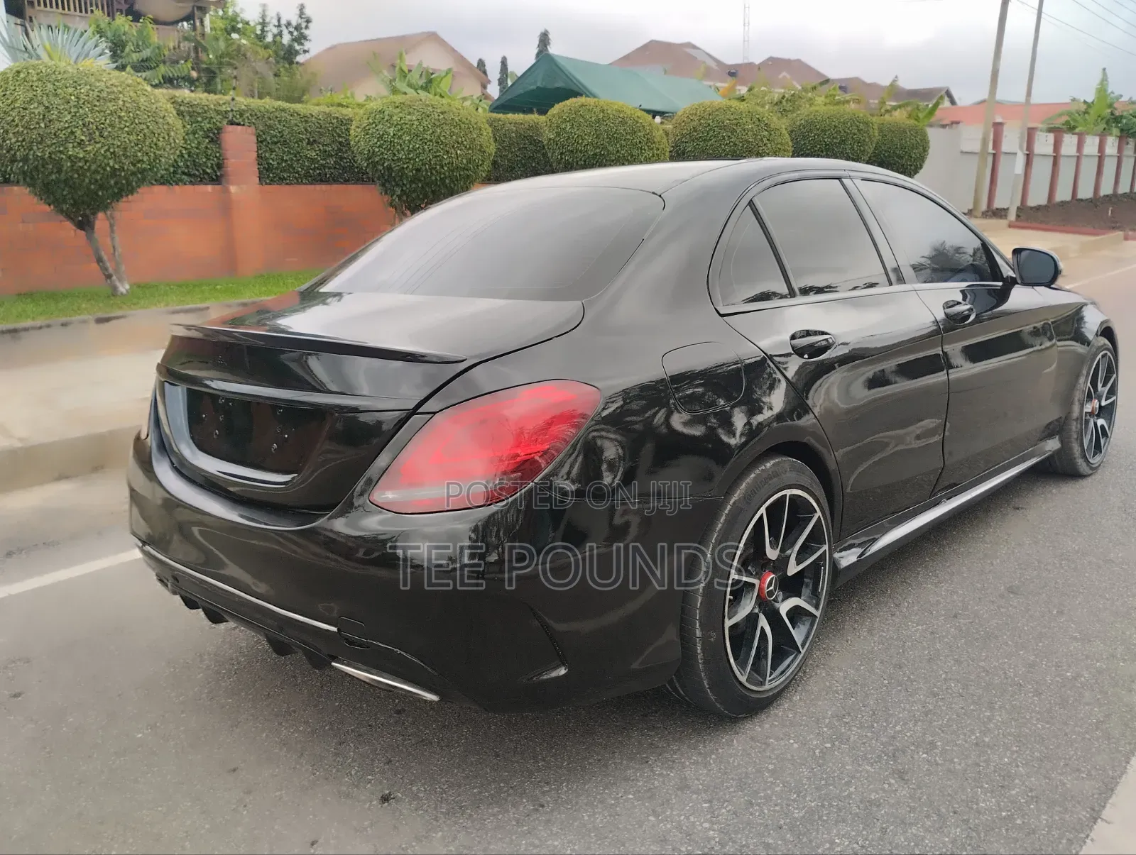 Mercedes-Benz C300 2020 Black