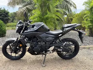 Yamaha 2019 Black