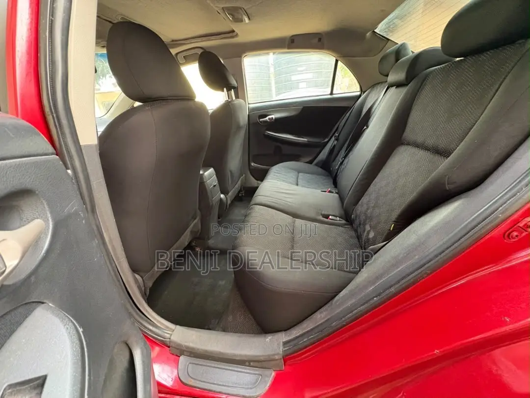 Toyota Corolla 2010 Red