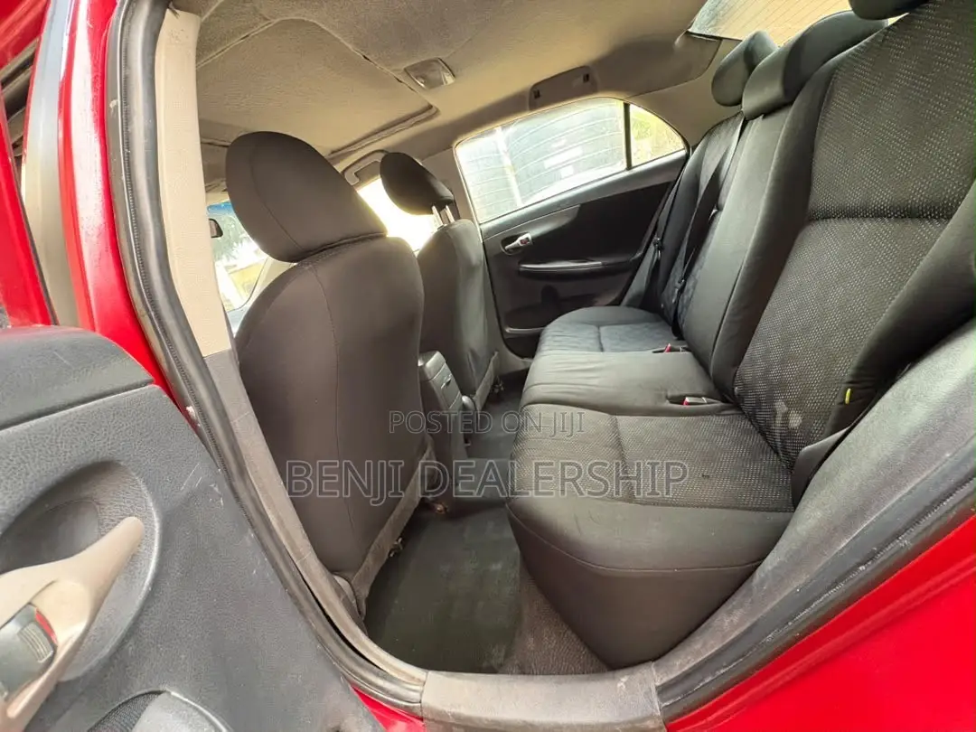 Toyota Corolla 2010 Red