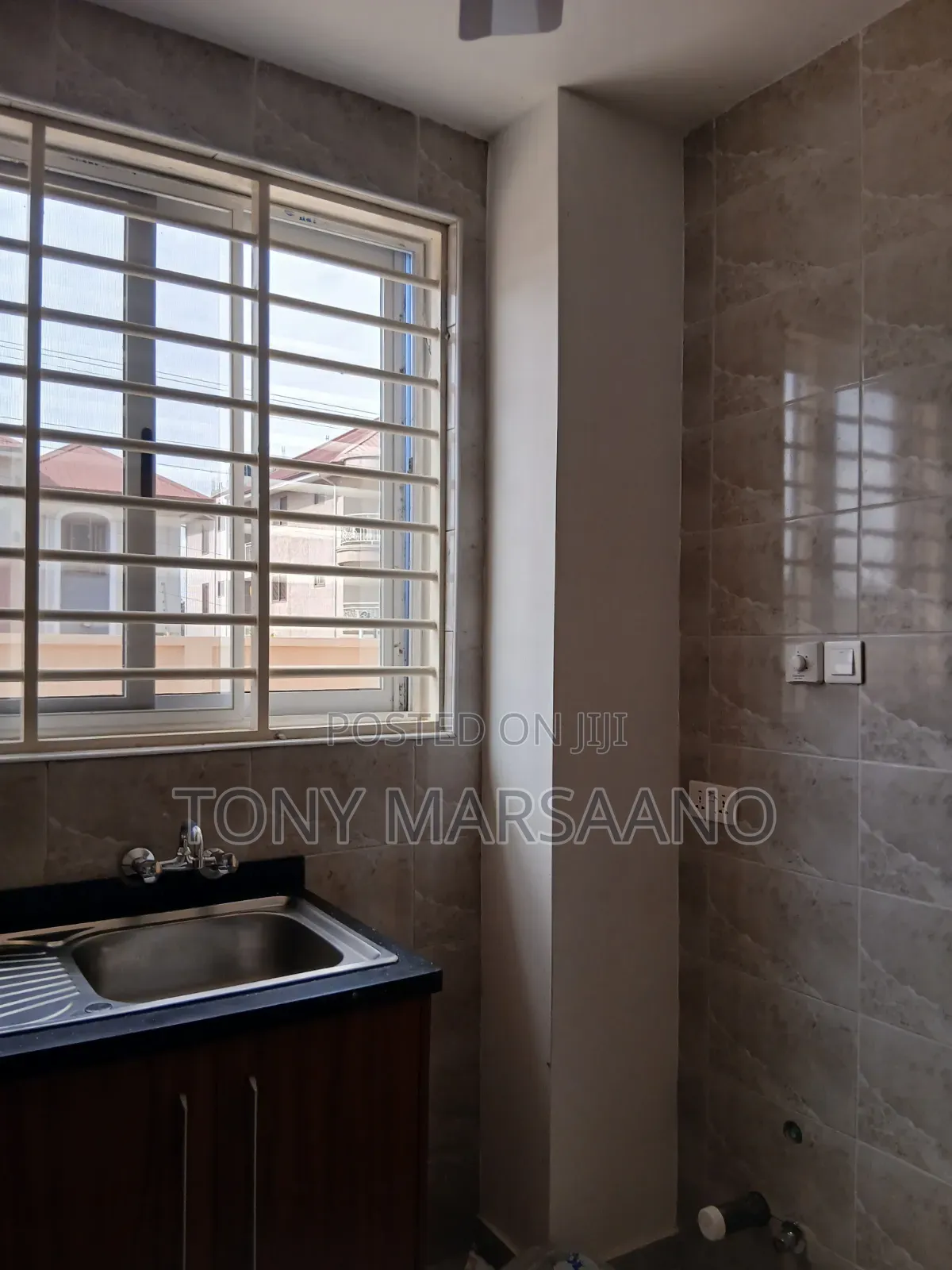 1bdrm Apartment in Westlegon, Medifem Area for rent