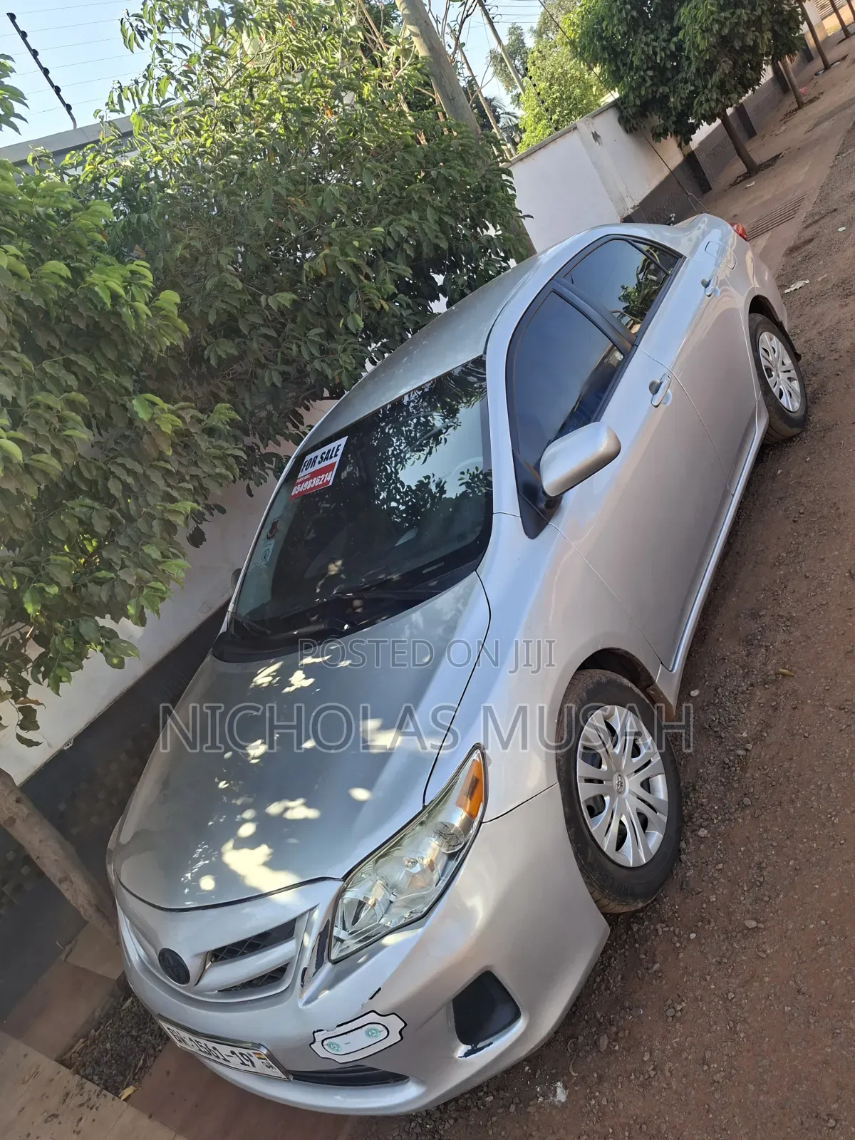 Toyota Corolla 2012 Silver