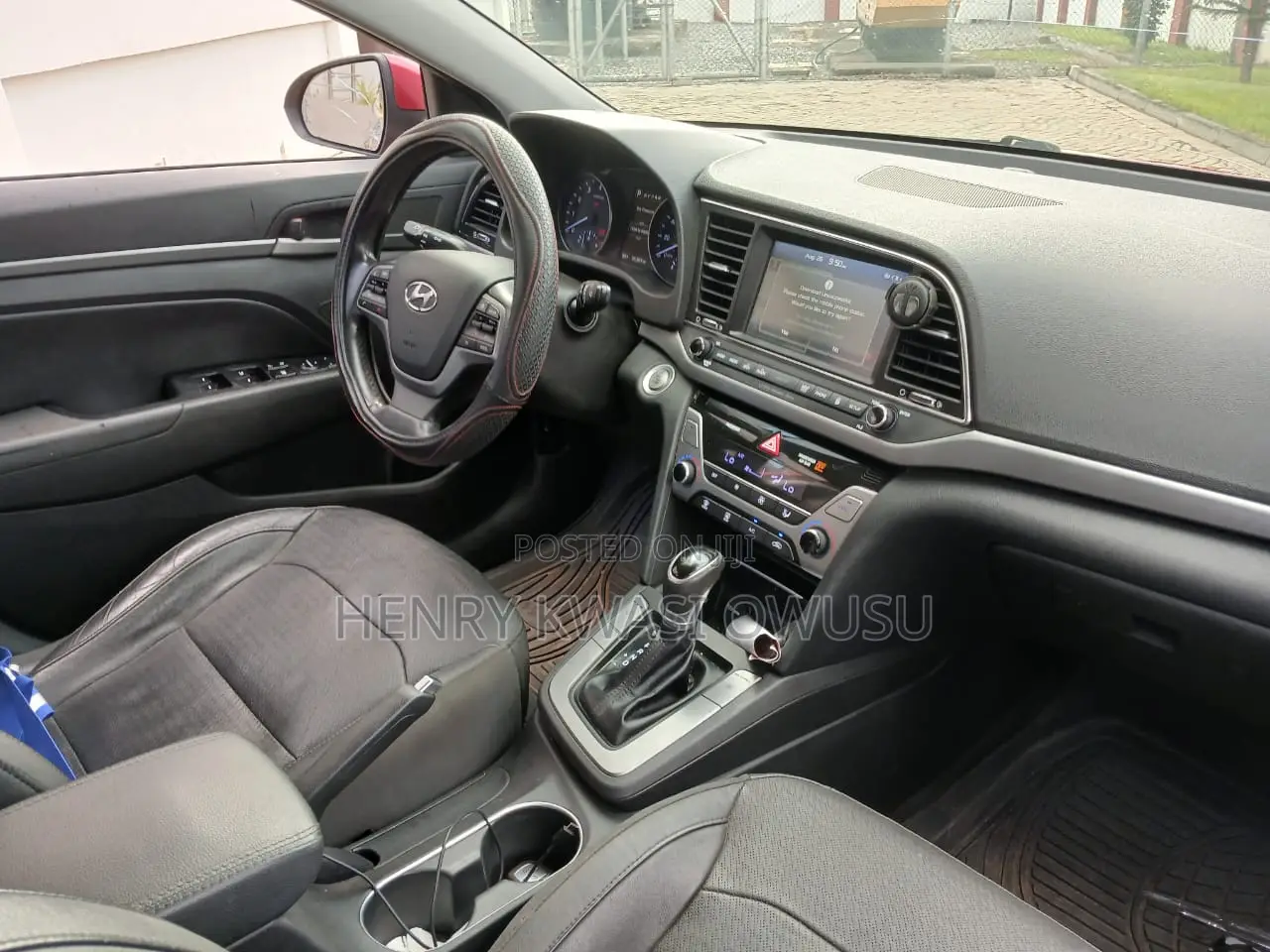 Hyundai Elantra Limited Sedan FWD (2.0L 4cyl 6A) 2017 Burgundy