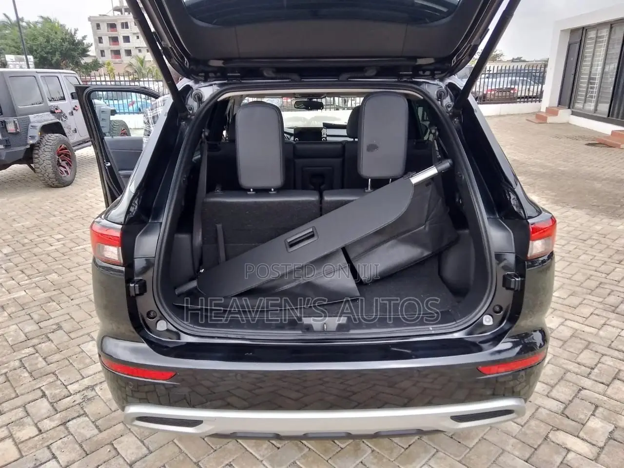 New Mitsubishi Outlander 2022 Black