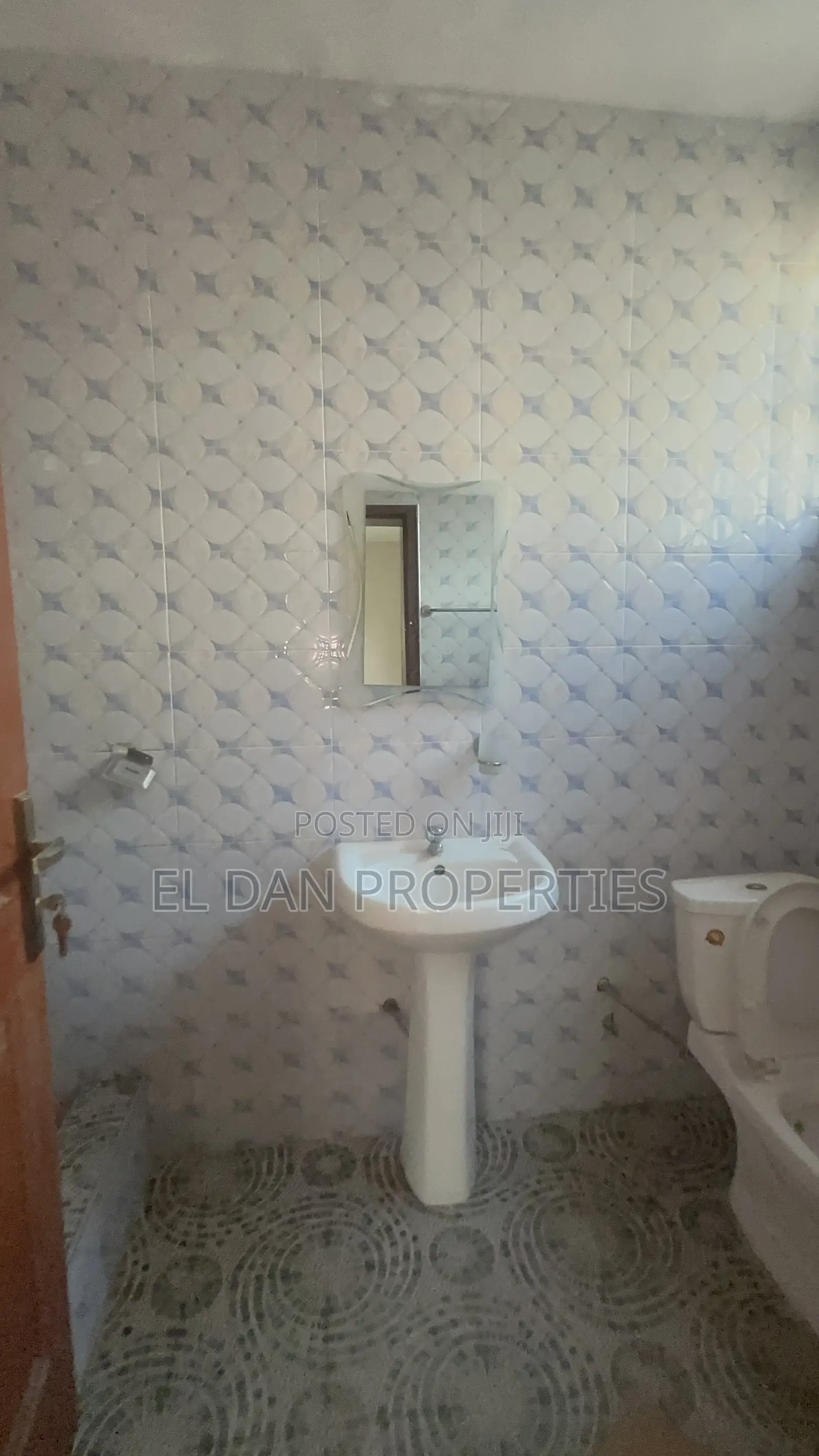2bdrm Apartment in Tech Deduako, Kumasi Metropolitan for rent