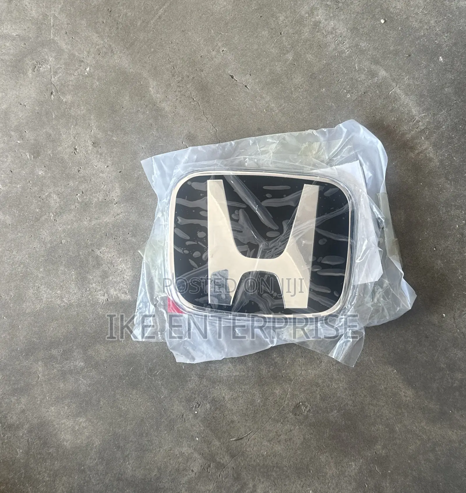 Honda Civic Glass Emblem/Logo/Crown 2016,2017,2018,2019,2020,2021