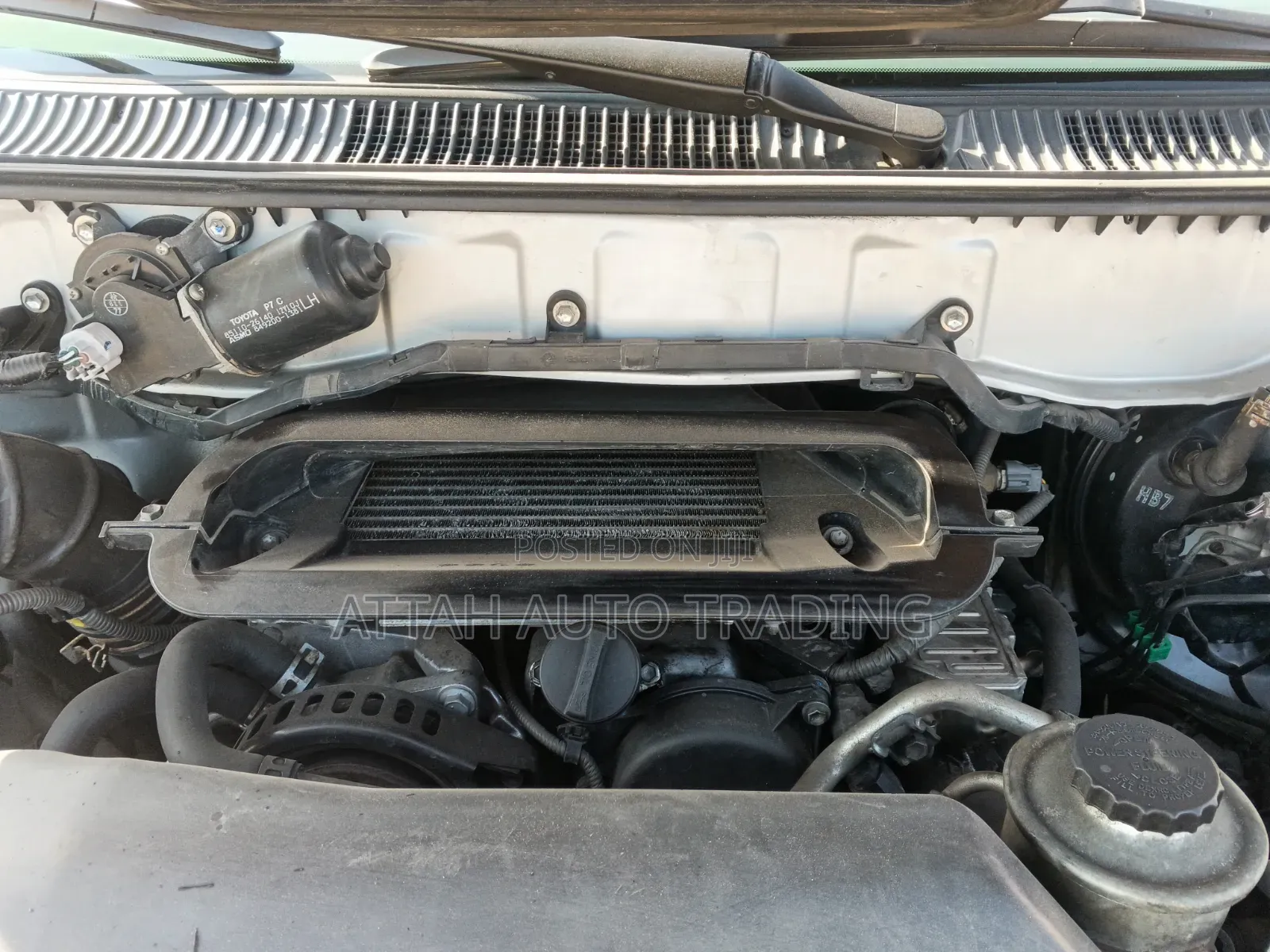 Toyota HiAce 2009 Silver