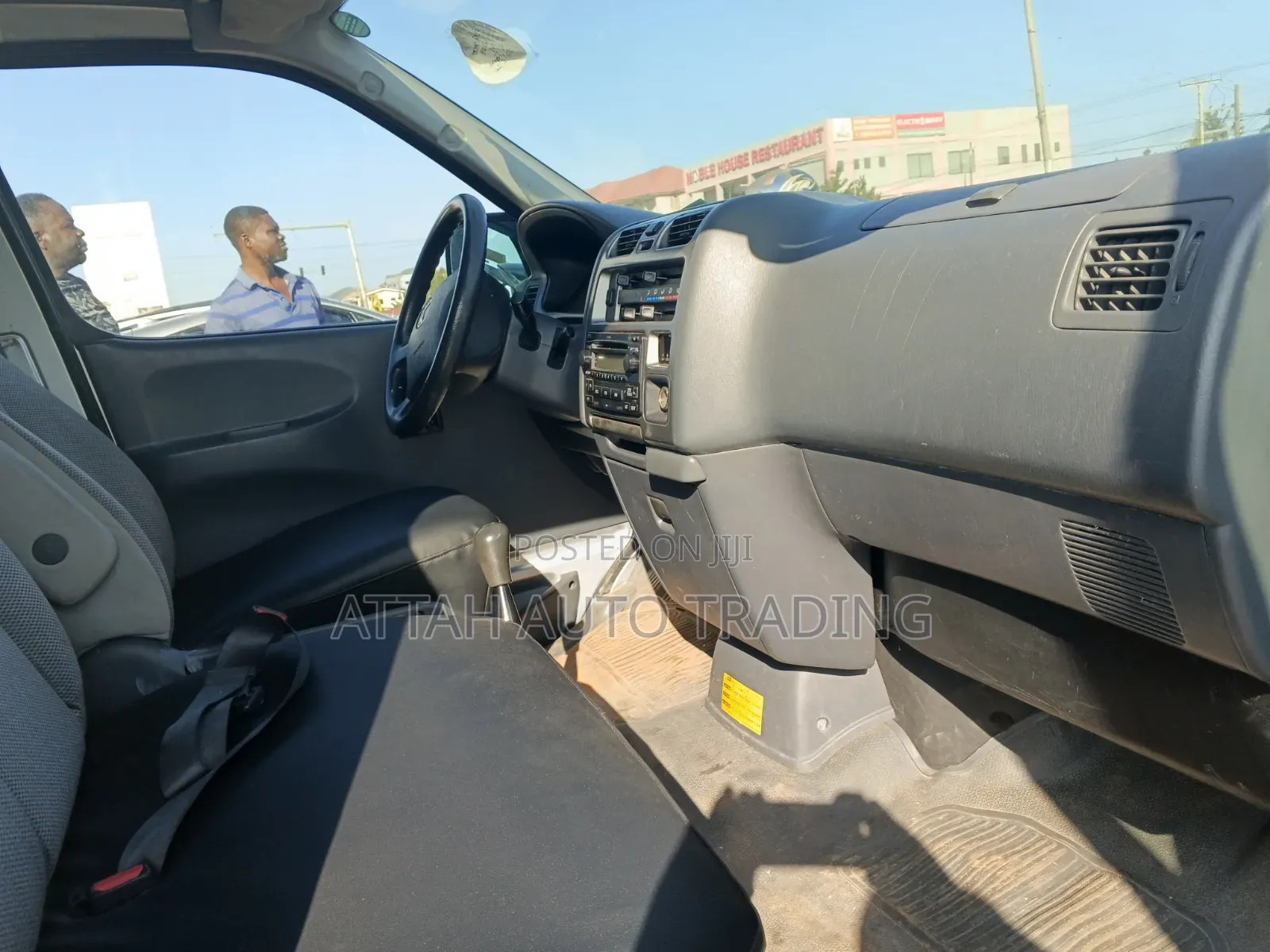 Toyota HiAce 2009 Silver