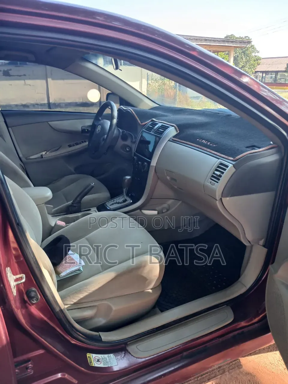 Toyota Corolla LE 4dr Sedan (1.8L 4cyl 4A) 2010 Red